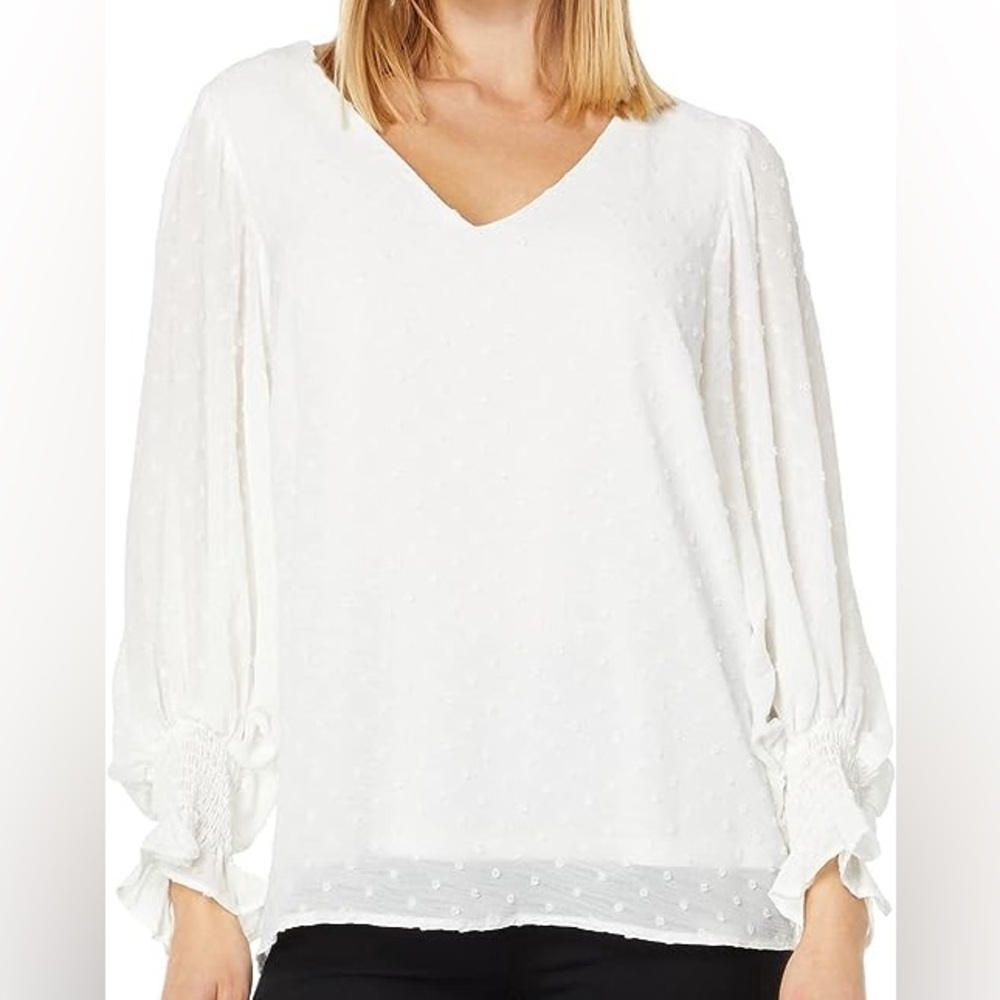 Vince Camuto Long Sleeve Smock Cuff Clip Dot V-Neck Blouse in Ecru Ivory